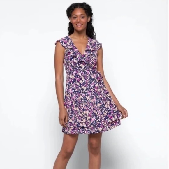 NWT Sanctuary Floral Wrap Dress - Picture 1 of 8
